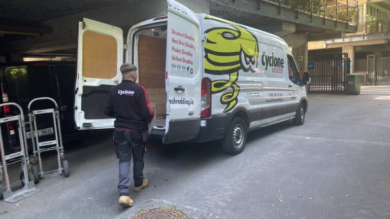 OFFSITE CONFIDENTIAL SHREDDING SERVICE DUBLIN CYCLONE SHREDDING VAN